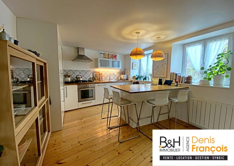 Maison - 176 m² - 6 pièces