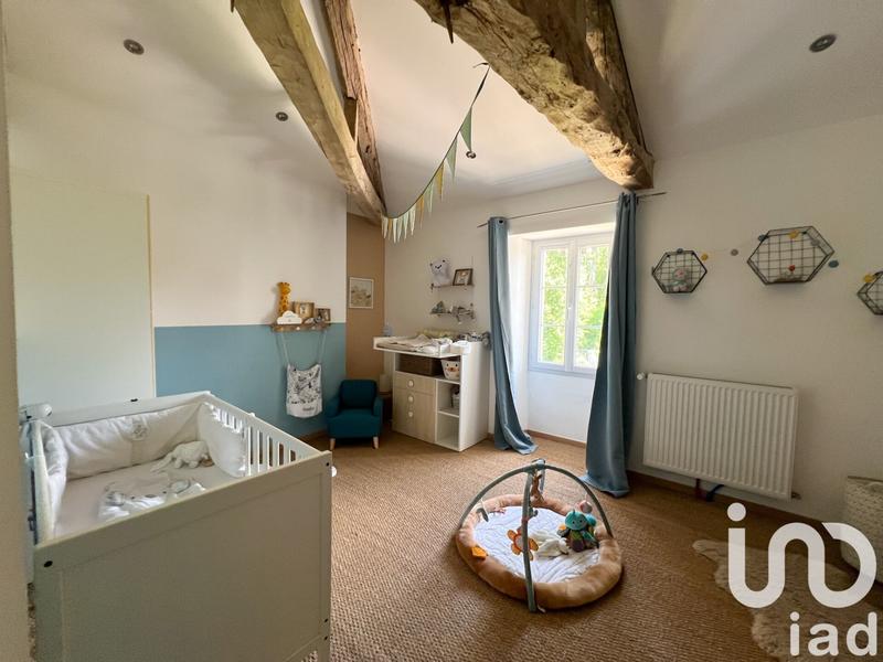 Maison - 259 m² - 8 pièces