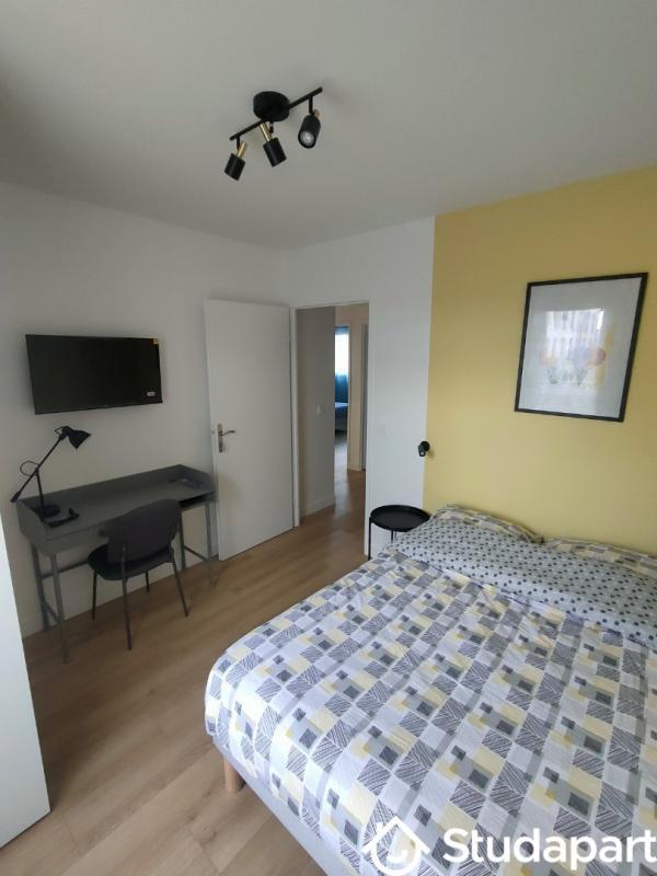 Chambre - 10 m² - 1 pièce