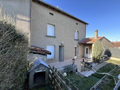 Maison - 136 m² - 5 pièces