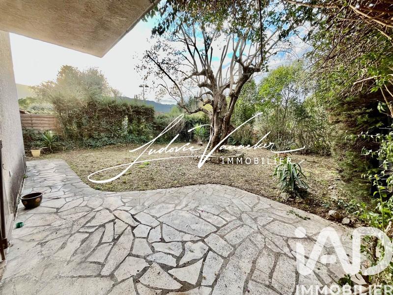 Maison - 103 m² - 4 pièces