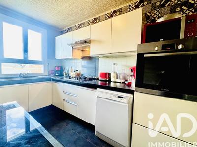 Appartement - 86 m² - 4 pièces