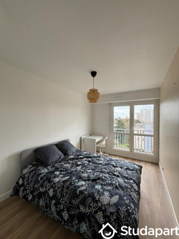 Chambre - 15 m² - 1 pièce