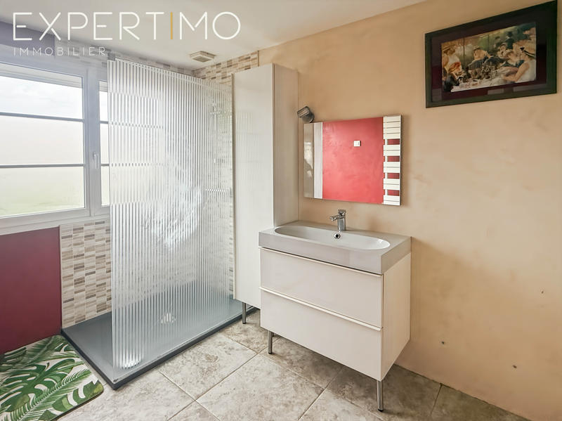 Maison - 106 m² - 6 pièces