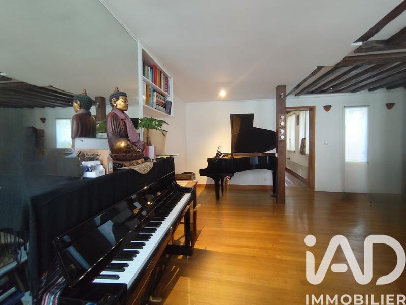 Appartement - 82 m² - 3 pièces