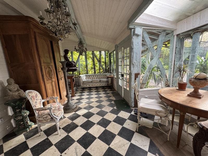 Maison ancienne - 215 m² - 6 pièces