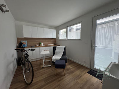 Local d'activités - 27 m²