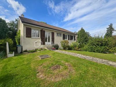 Maison - 95 m² - 6 pièces