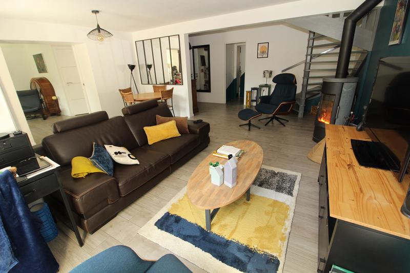 Maison - 166 m² - 7 pièces