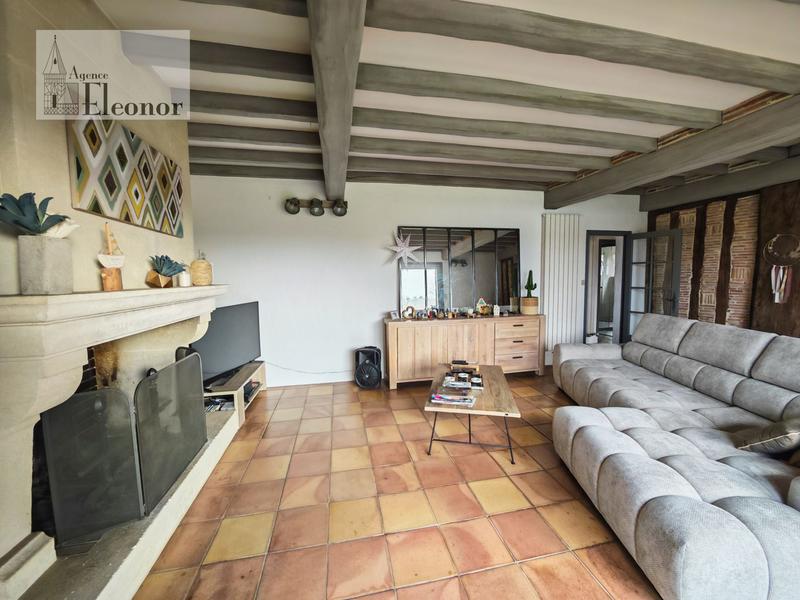 Maison ancienne - 231 m² - 10 pièces