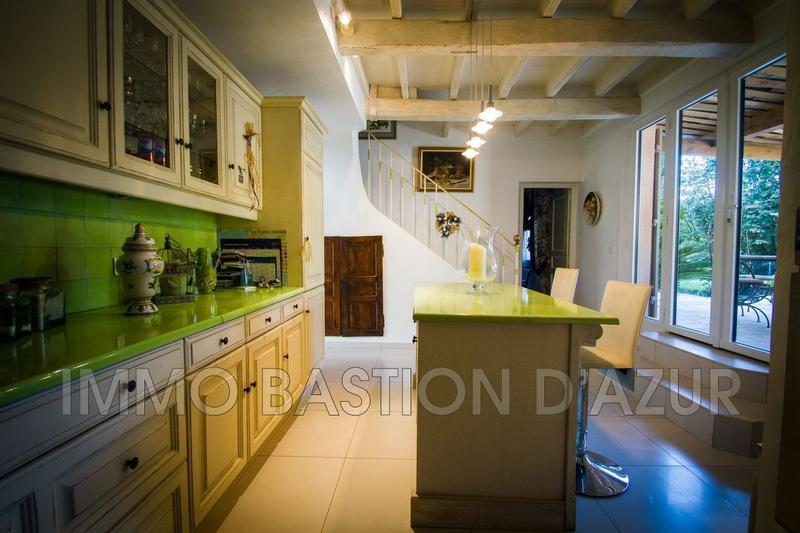 Villa - 355 m² - 7 pièces