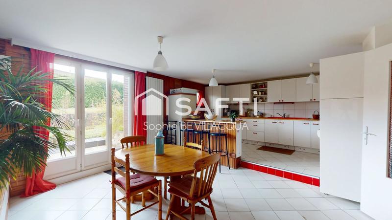 Maison - 84 m² - 4 pièces