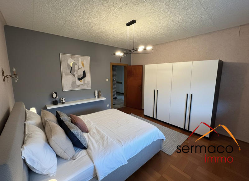 Maison - 102 m² - 4 pièces