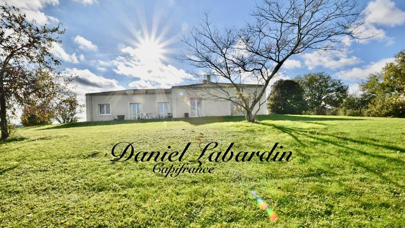 Villa - 188 m² - 6 pièces