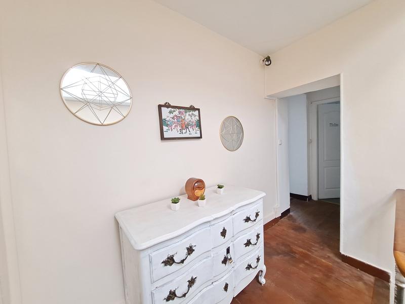 Maison - 273 m² - 10 pièces