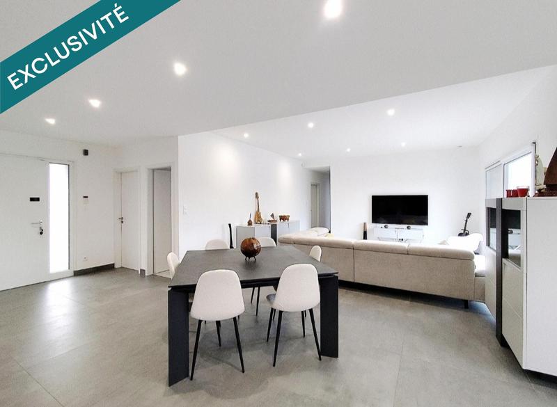 Maison - 162 m² - 6 pièces