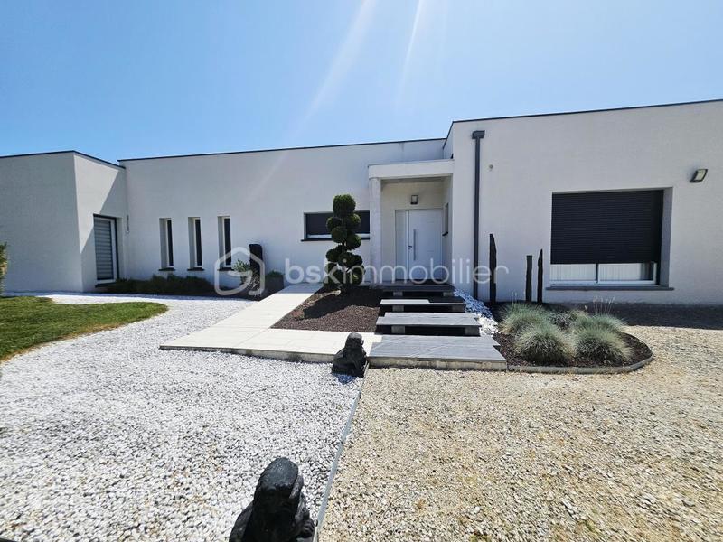 Maison - 172 m² - 5 pièces