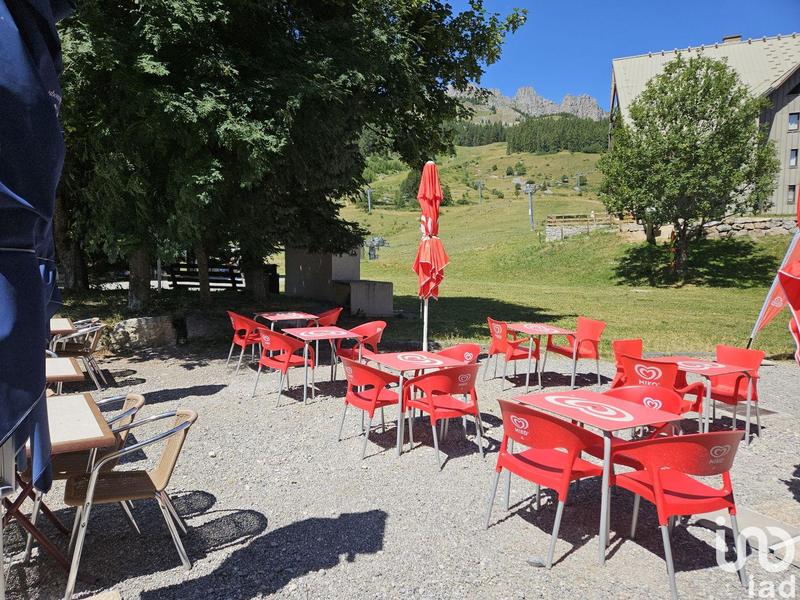 Local commercial - 190 m²