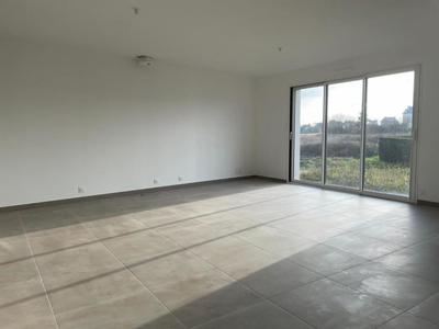 Maison - 122 m² - 6 pièces