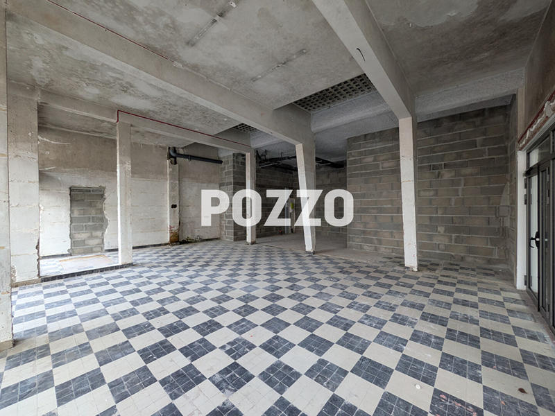 Local commercial - 91 m²