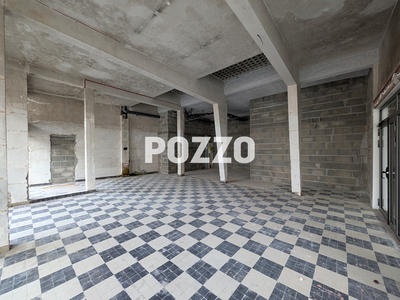 Local commercial - 91 m²