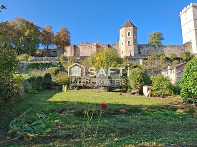 Maison - 149 m² - 6 pièces