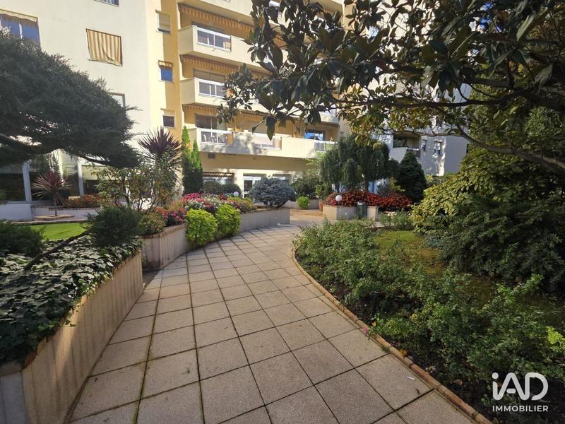 Appartement - 85 m² - 3 pièces