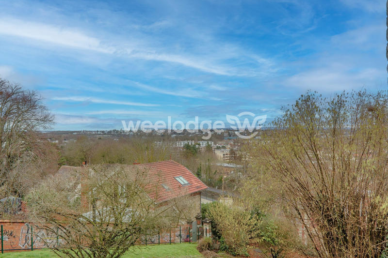 Appartement - 60 m² - 2 pièces