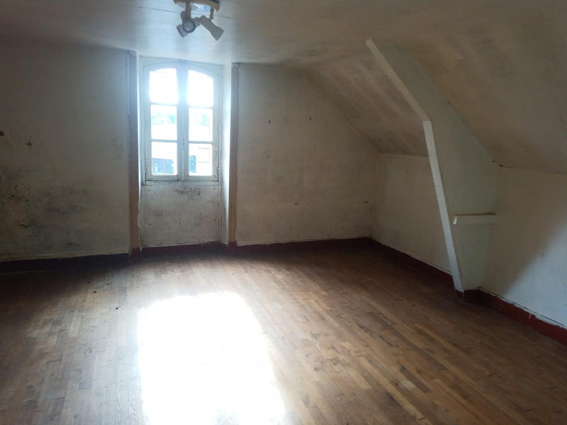 Maison - 116 m² - 7 pièces