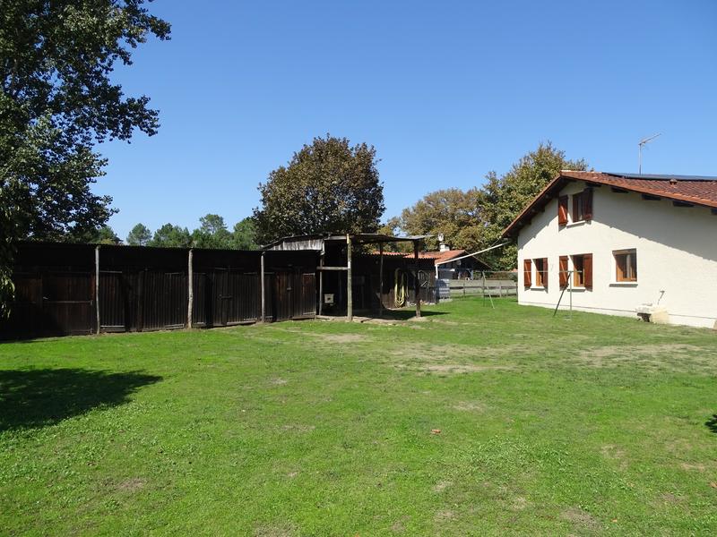 Maison - 122 m² - 6 pièces