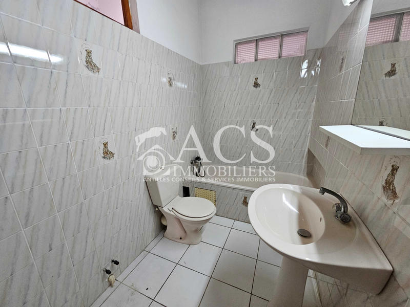 Immeuble - 263 m² - 9 pièces