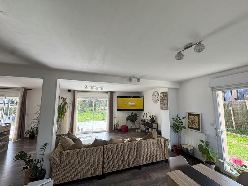 Maison - 122 m² - 7 pièces