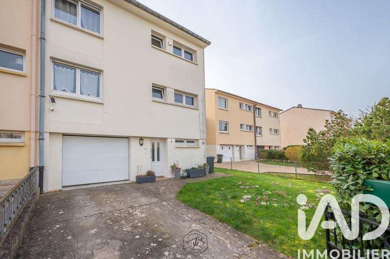 Maison de ville - 110 m² - 4 pièces