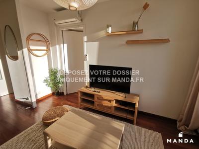 Chambre - 10 m² - 4 pièces