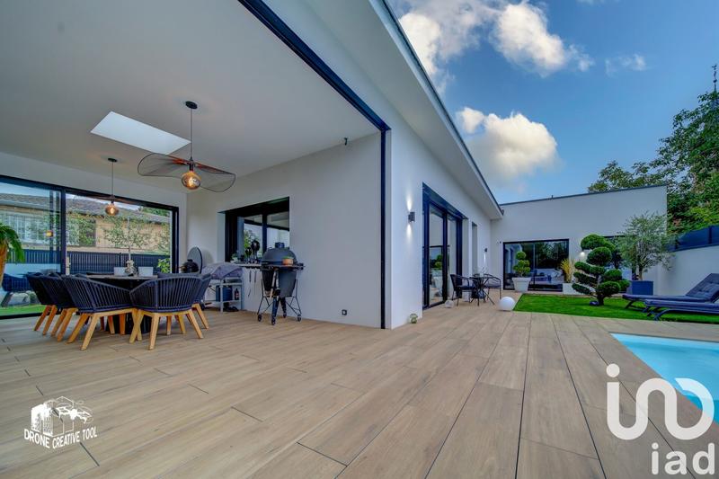 Maison de maîtres - 150 m² - 6 pièces