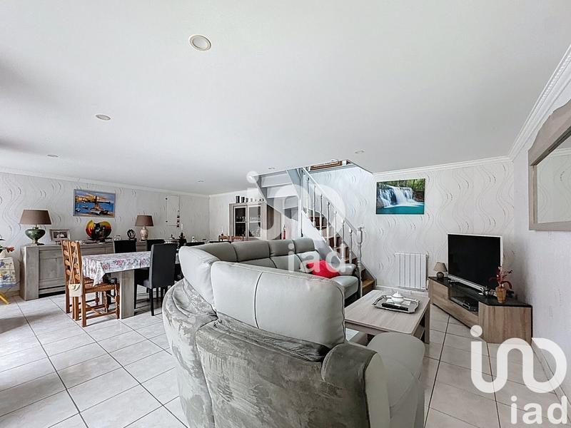 Maison - 128 m² - 7 pièces