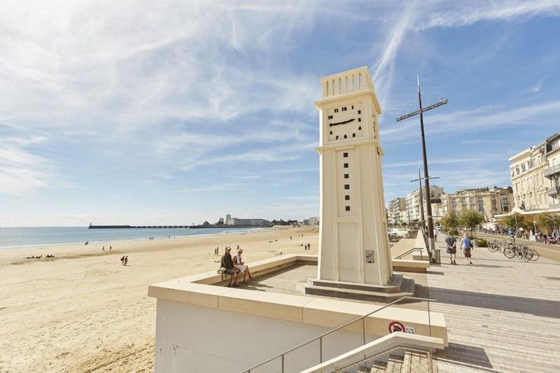 Maison - 171 m² - 6 pièces