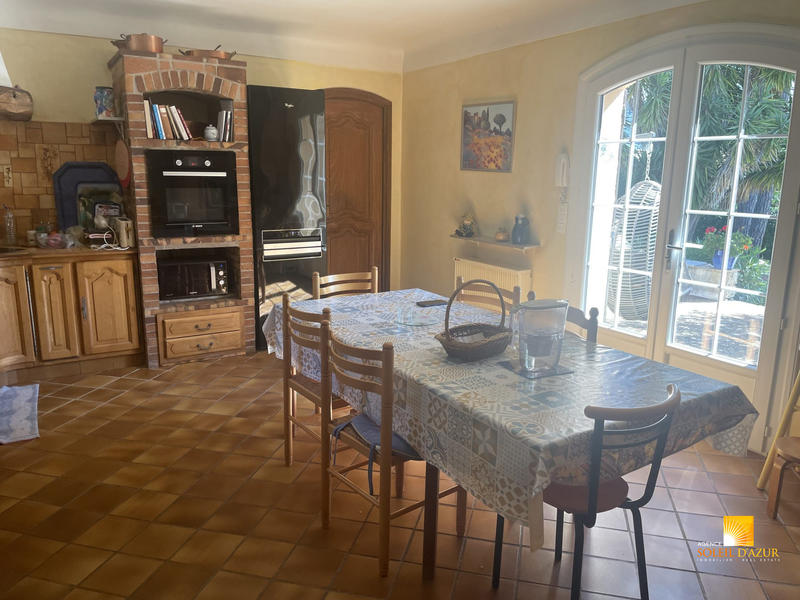 Maison - 195 m² - 5 pièces