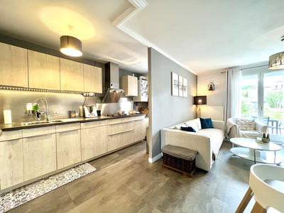 Maison - 88 m² - 5 pièces