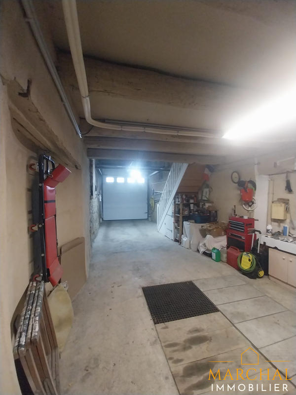 Maison - 207 m² - 7 pièces