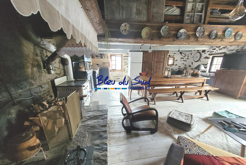 Maison ancienne - 81 m² - 3 pièces