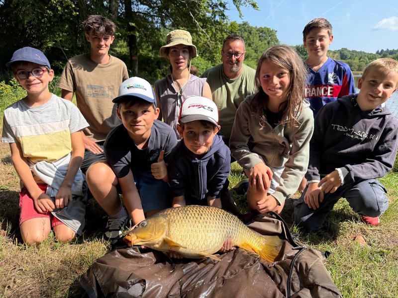 Objectif pêche au lac du Pont à l'Âge