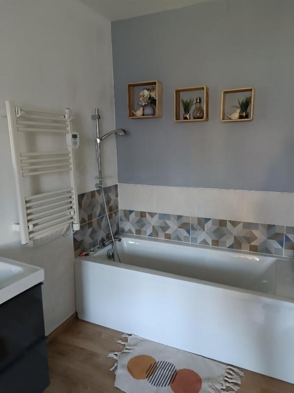 Maison - 83 m² - 4 pièces