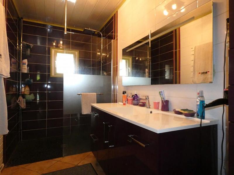 Maison - 288 m² - 11 pièces