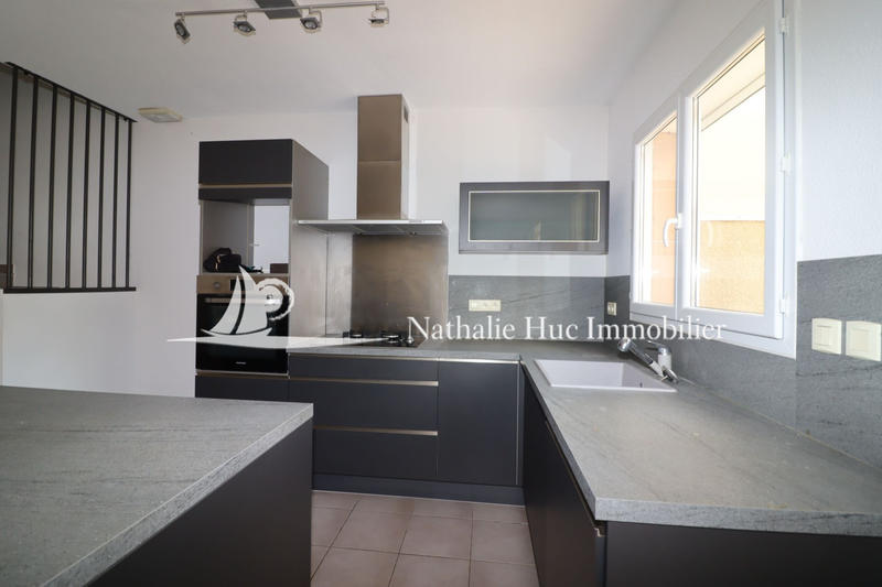 Maison - 92 m² - 4 pièces