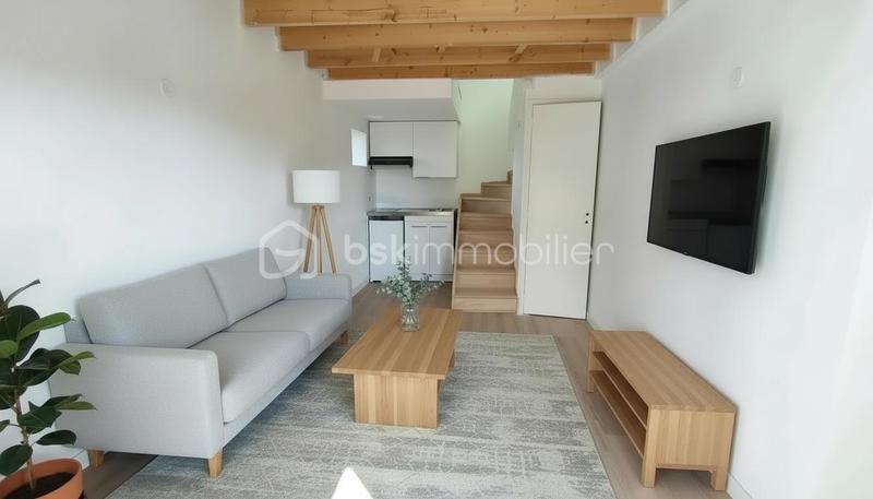 Immeuble - 97 m² - 5 pièces