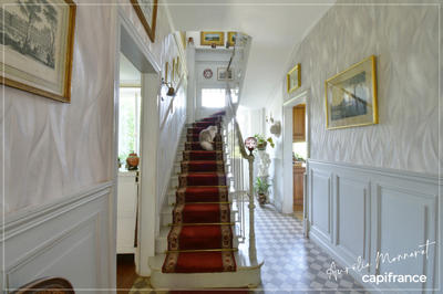 Maison bourgeoise - 220 m² - 8 pièces