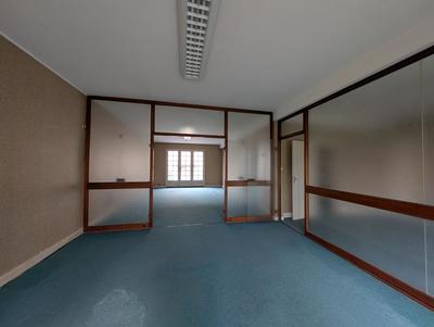 Appartement - 131 m² - 4 pièces