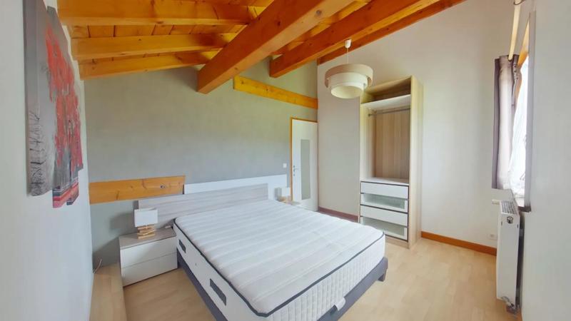 Appartement - 315 m² - 13 pièces