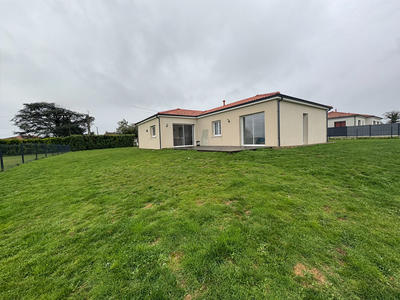 Maison - 112 m² - 4 pièces